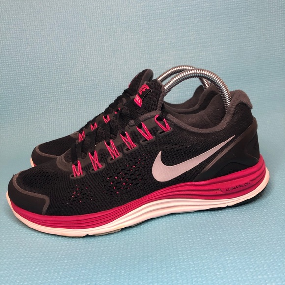 NIKE Lunarglide 4 Women’s Size 9 Color Black and Pink Athletic Shoes 524978-006 - Picture 2 of 8